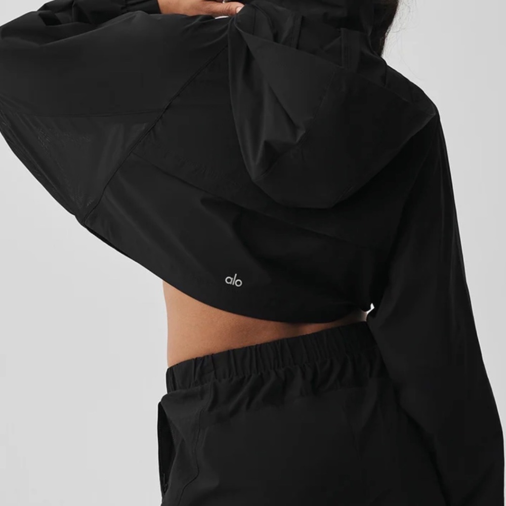 Alo Playmaker cropped jacket - Picture 2 of 4